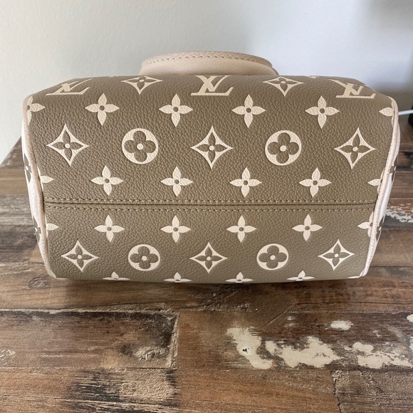 Louis Vuitton Empreinte Speedy 20 Bandouliere Kaki - Picture 6 of 10